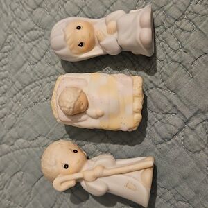 Precious Moments Miniature Nativity